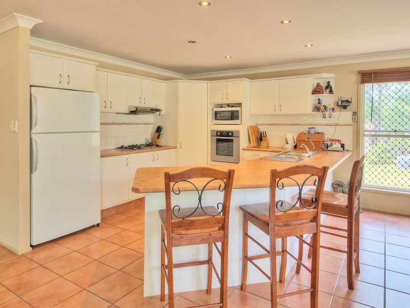225 Lyon Drive, New Beith QLD 4124