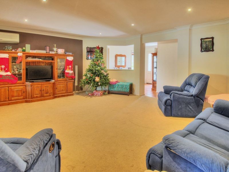 225 Lyon Drive, New Beith QLD 4124