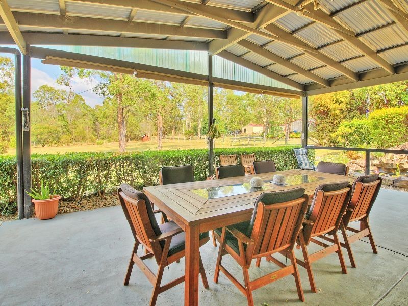225 Lyon Drive, New Beith QLD 4124