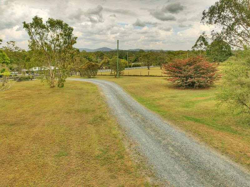 60-64 Lyon Drive, New Beith QLD 4124