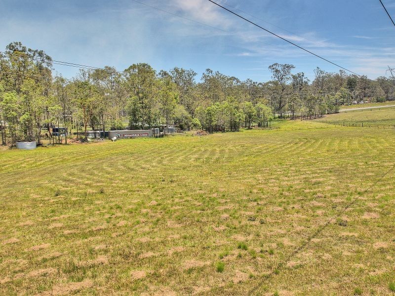 216 Teviot Road, North Maclean QLD 4280