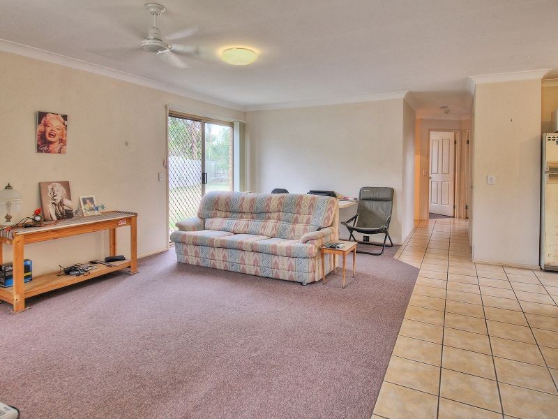 2 Houston Drive, Crestmead QLD 4132