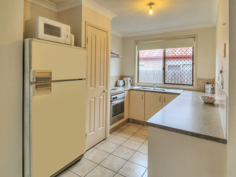 2 Houston Drive, Crestmead QLD 4132