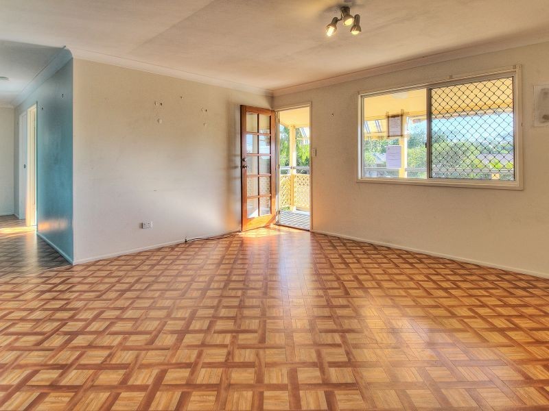 11 Tovey Road, Boronia Heights QLD 4124