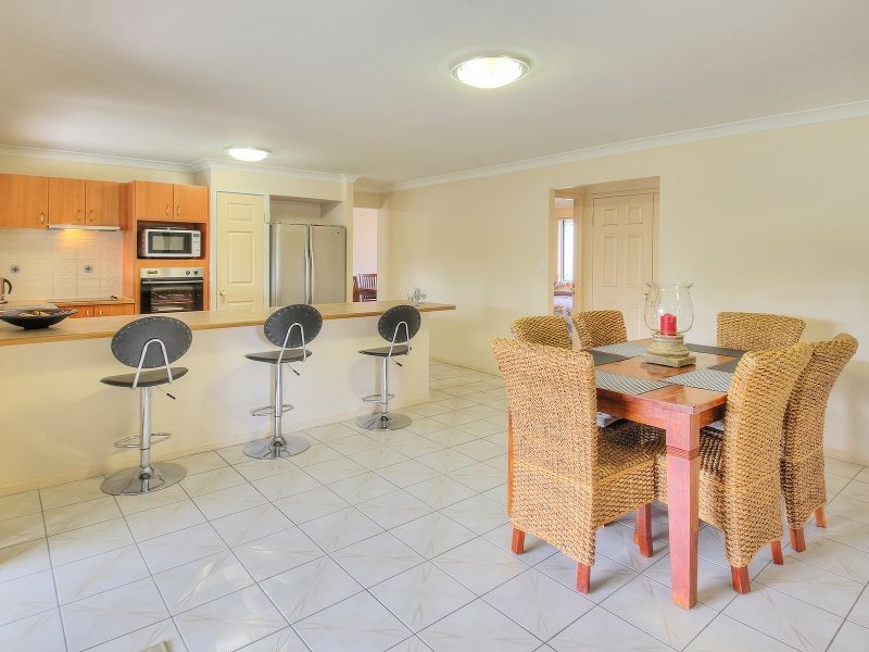 49 Colisa Crescent, Regents Park QLD 4118