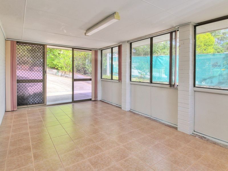52 Highcrest Drive, Browns Plains QLD 4118