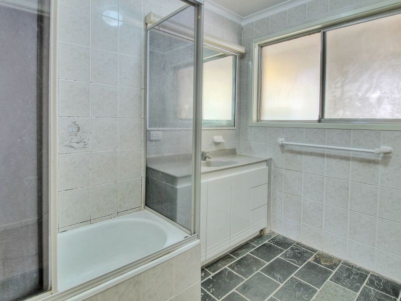 52 Highcrest Drive, Browns Plains QLD 4118