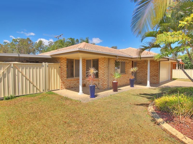 16 Owens Crescent, Regents Park QLD 4118