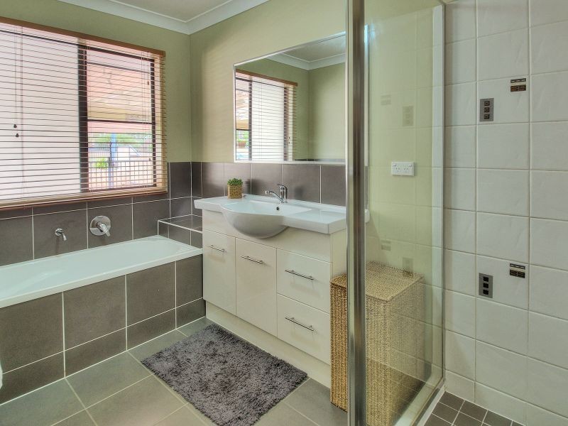 106-108 Laurina Drive, New Beith QLD 4124