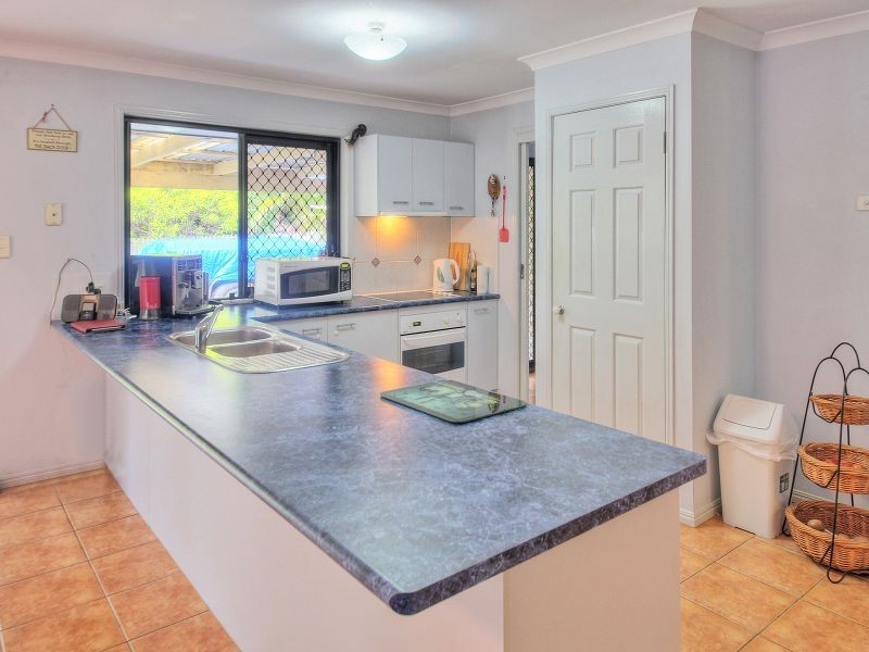 9 Weranga Place, Parkinson QLD 4115