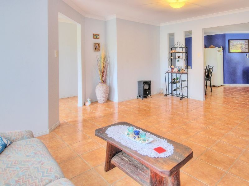 9 Weranga Place, Parkinson QLD 4115