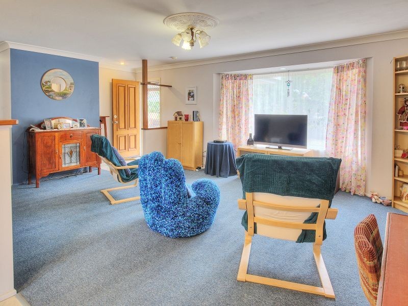 15 Florence Street, Boronia Heights QLD 4124