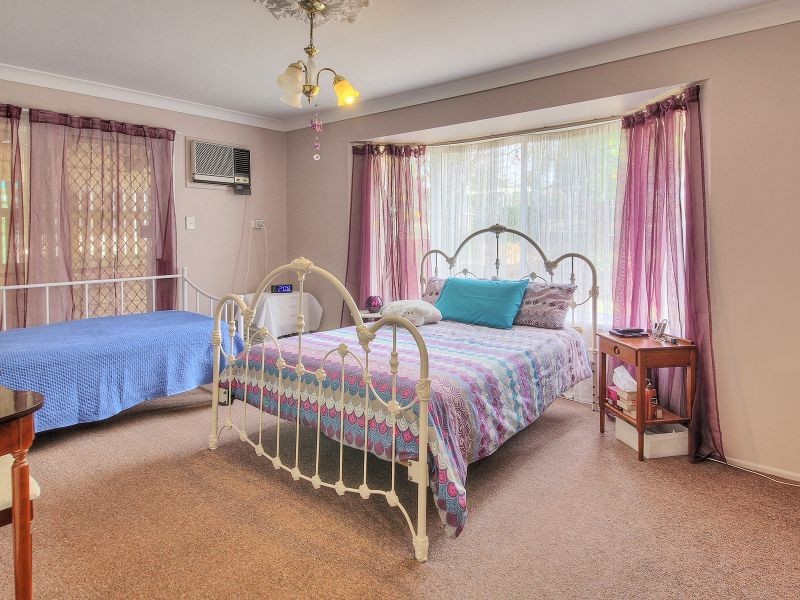 15 Florence Street, Boronia Heights QLD 4124