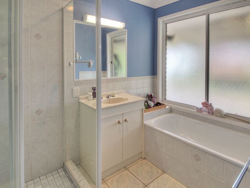 15 Florence Street, Boronia Heights QLD 4124