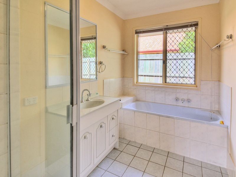 26 Antrim Street, Acacia Ridge QLD 4110