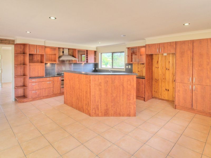 30 Corsloot Street, Regents Park QLD 4118