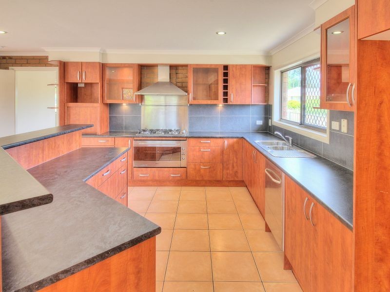 30 Corsloot Street, Regents Park QLD 4118