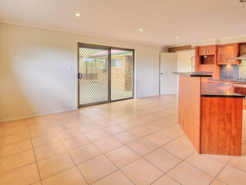 30 Corsloot Street, Regents Park QLD 4118