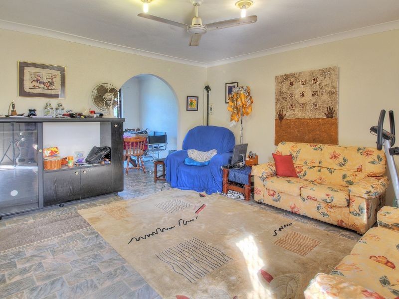 24 Ranchwood Avenue, Browns Plains QLD 4118