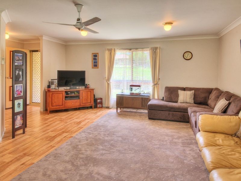 174 Merluna Road, Park Ridge South QLD 4125