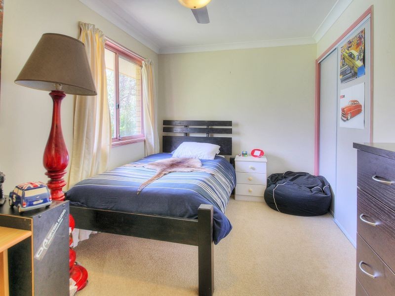 174 Merluna Road, Park Ridge South QLD 4125