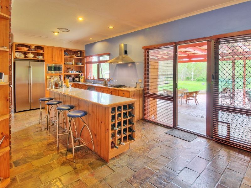 1953 Chambers Flat Road, Munruben QLD 4125