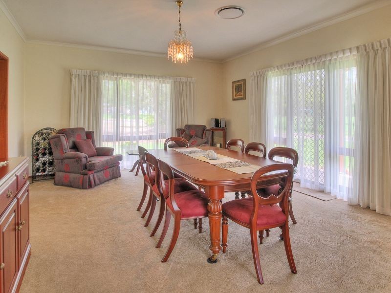 1953 Chambers Flat Road, Munruben QLD 4125