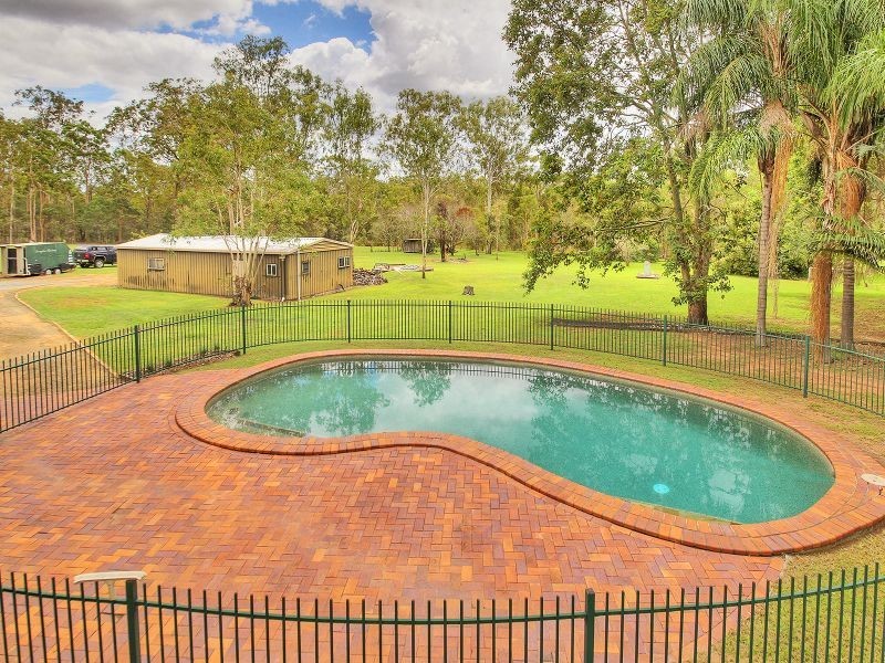 1953 Chambers Flat Road, Munruben QLD 4125