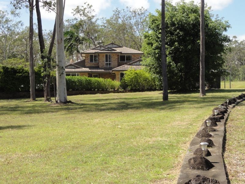 51 Dandaraga Court, Chambers Flat QLD 4133