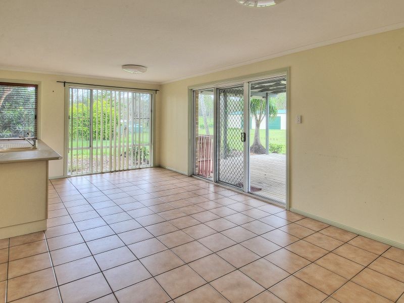 51 Dandaraga Court, Chambers Flat QLD 4133