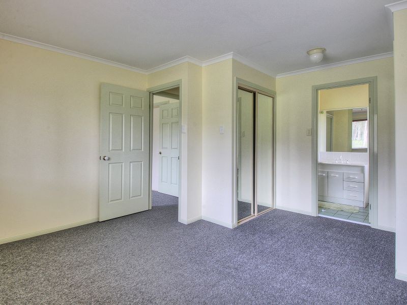 51 Dandaraga Court, Chambers Flat QLD 4133