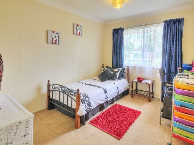 15 Trulson Drive, Crestmead QLD 4132