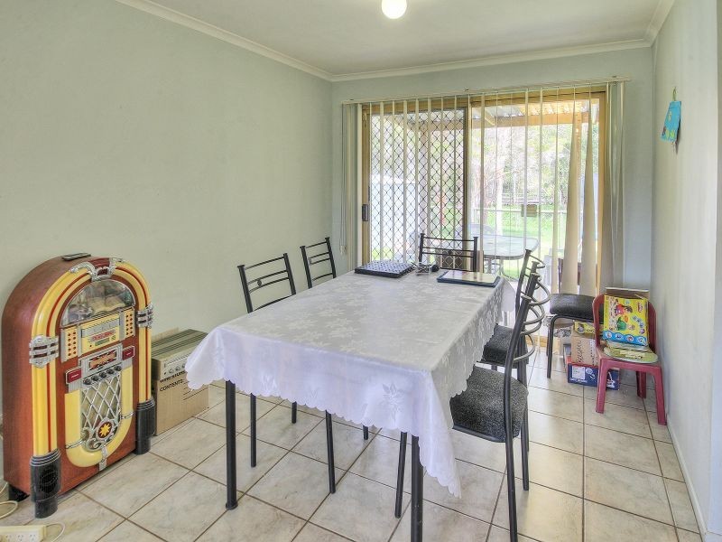 20 Solandra Circuit, Regents Park QLD 4118