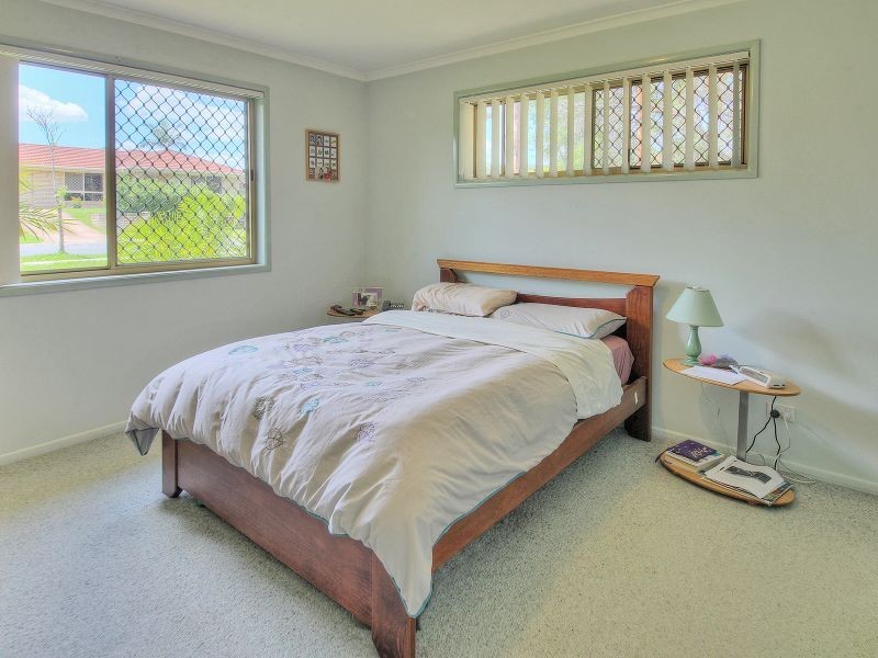 20 Solandra Circuit, Regents Park QLD 4118