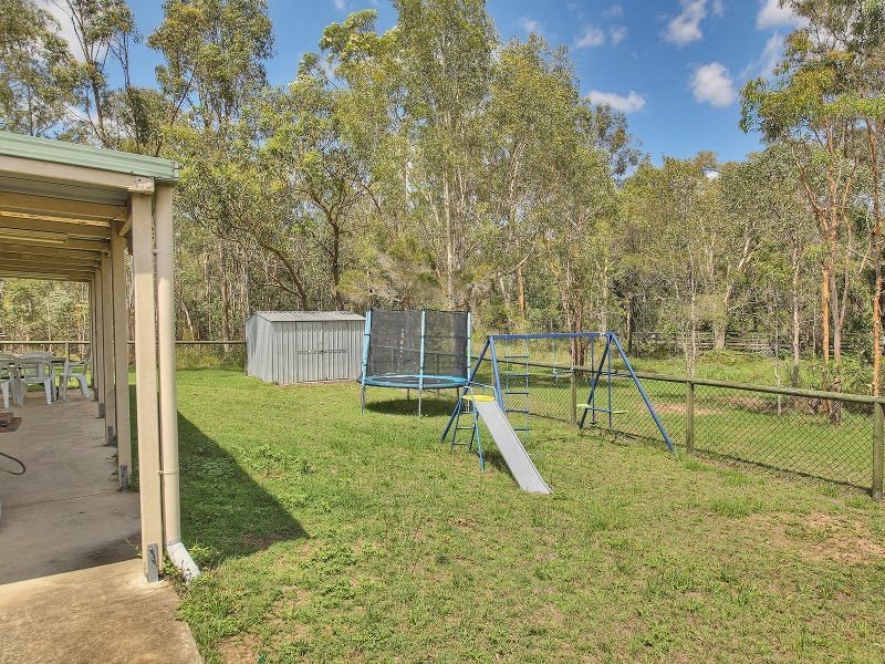 20 Solandra Circuit, Regents Park QLD 4118