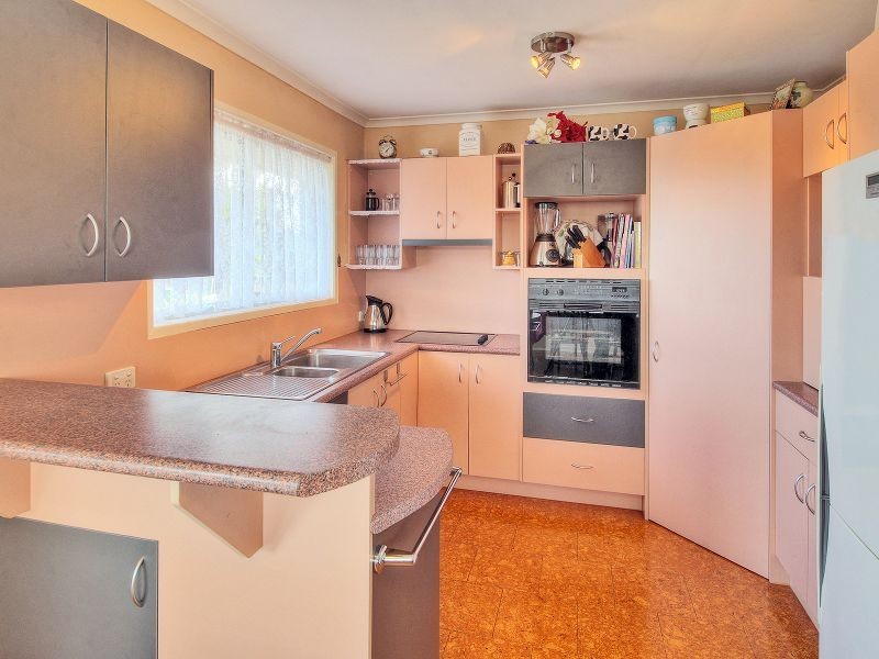 10 Banksia Street, Browns Plains QLD 4118