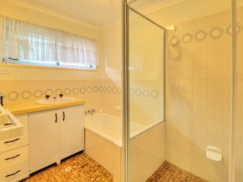 43 Ranchwood Avenue, Browns Plains QLD 4118