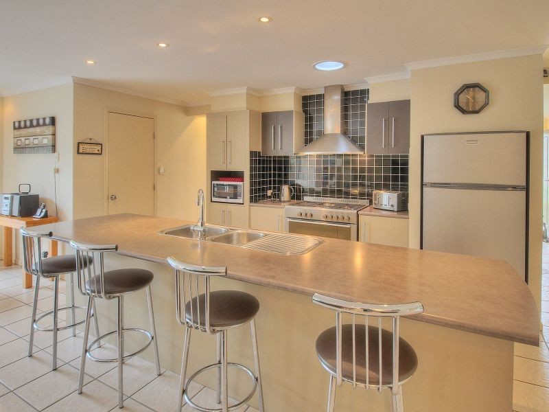 37 Waterbrooke Circuit, Drewvale QLD 4116