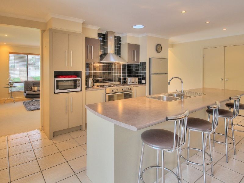 37 Waterbrooke Circuit, Drewvale QLD 4116