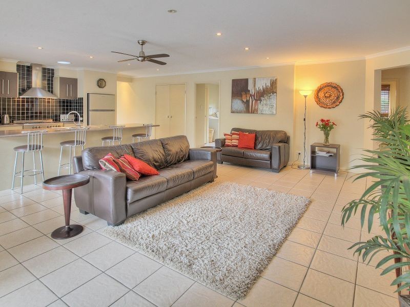 37 Waterbrooke Circuit, Drewvale QLD 4116