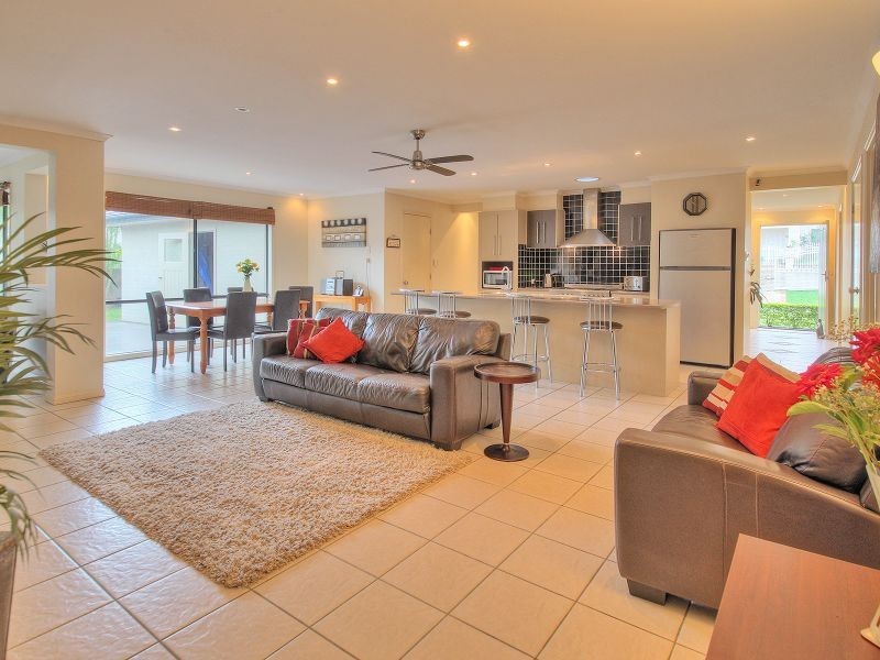 37 Waterbrooke Circuit, Drewvale QLD 4116