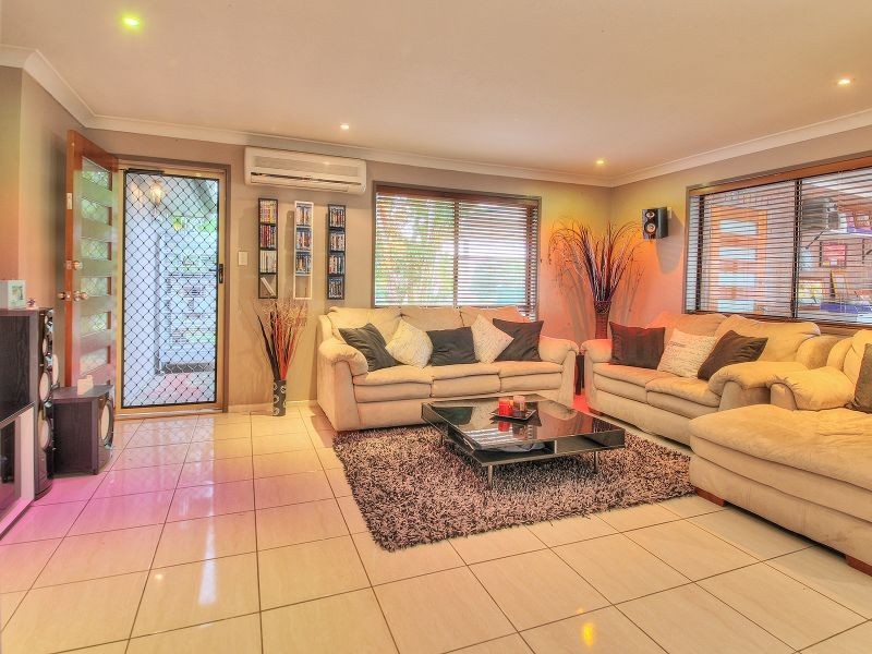 64 Tovey Road, Boronia Heights QLD 4124