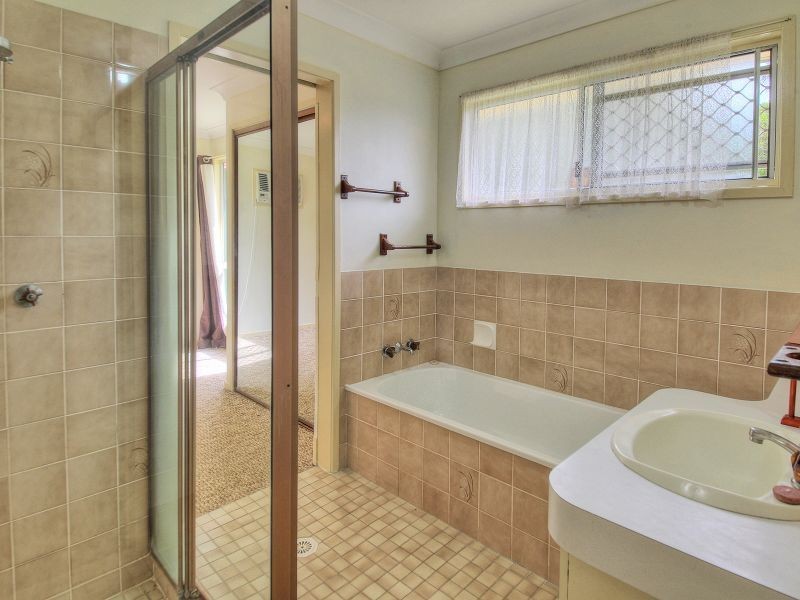 51 Trulson Drive, Crestmead QLD 4132