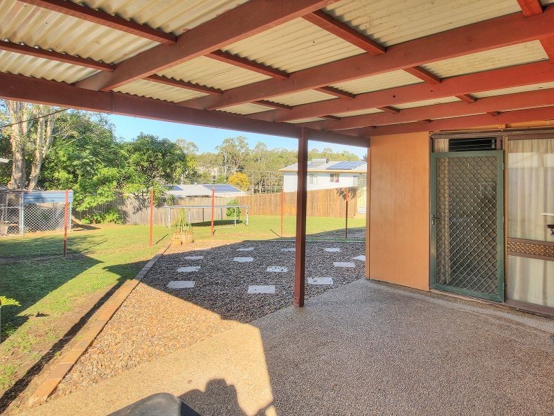 3 Bonhill Court, Hillcrest QLD 4118