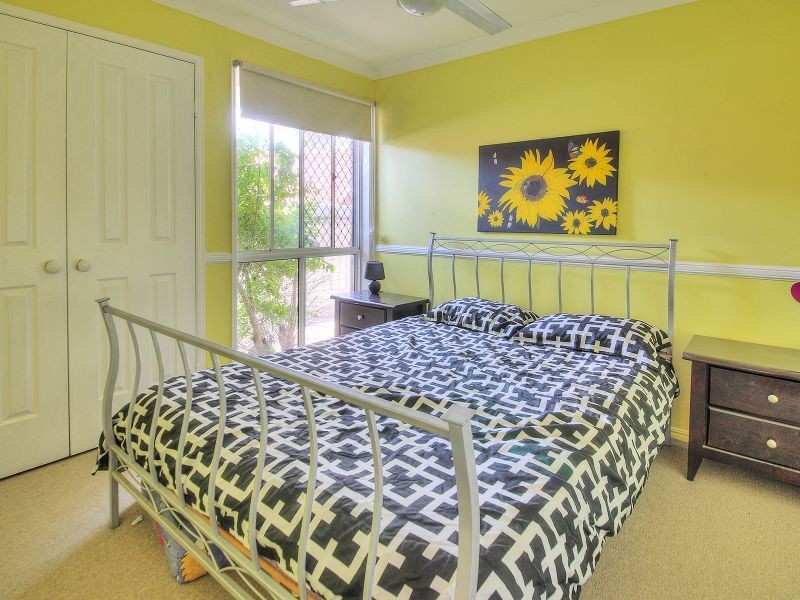 13 Greygum Court, Regents Park QLD 4118