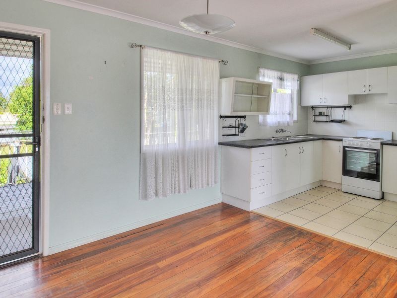 5 Hakea Street, Crestmead QLD 4132