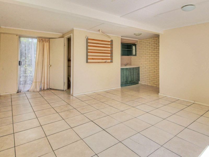5 Hakea Street, Crestmead QLD 4132