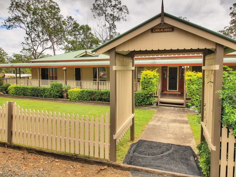 22 Willandra Road, Greenbank QLD 4124