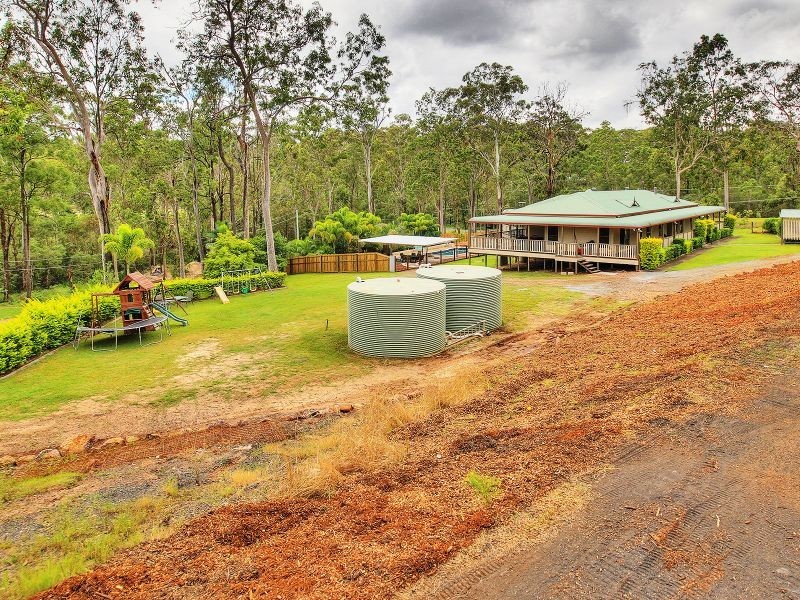 22 Willandra Road, Greenbank QLD 4124