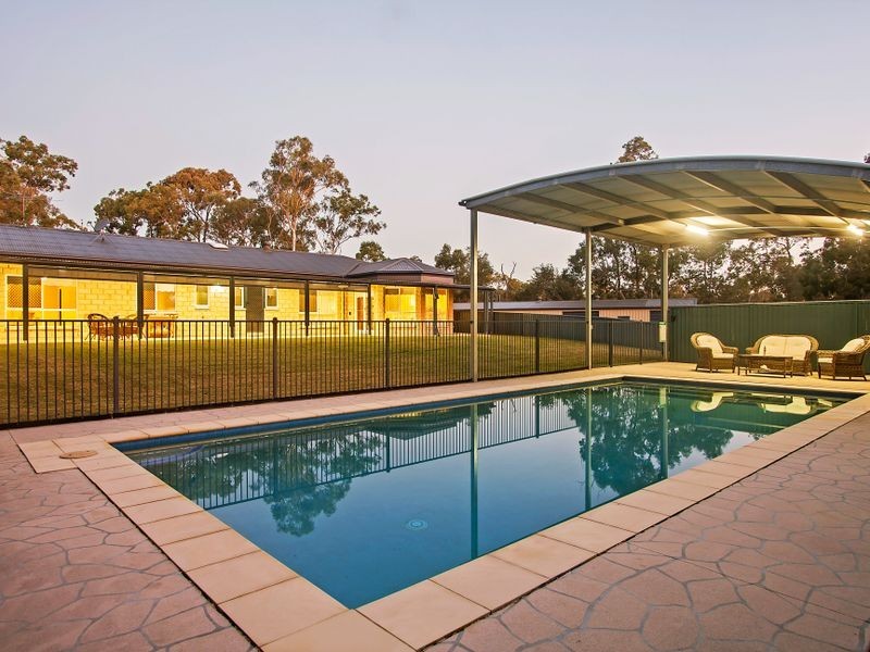 62 Woodend Court, Park Ridge QLD 4125